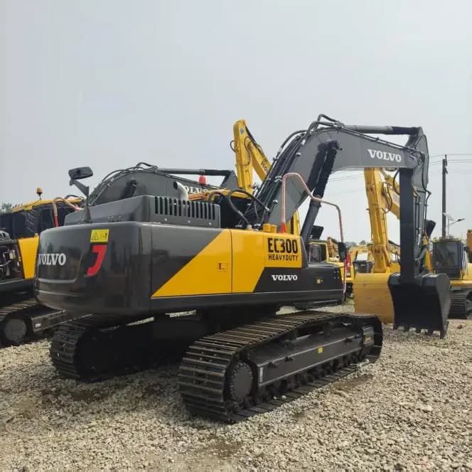 VOLVO EC300